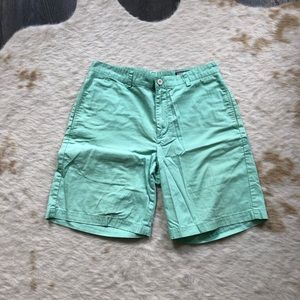 Vineyard Vines Lightweight Club Short Sz. 32